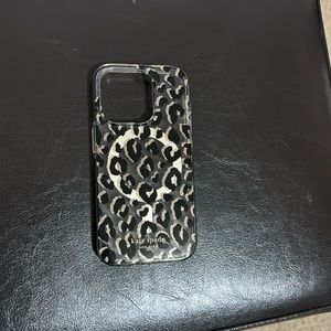 Kate Spade IPhone 15 Pro case used very little